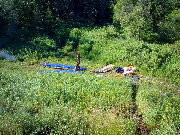 
(Стапель на правом берегу*ПБ возле моста)