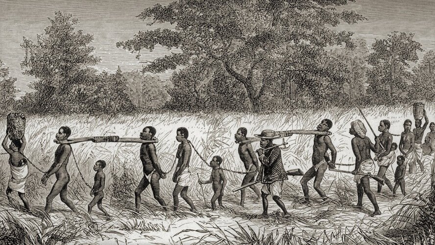 Пленников ведут на продажу