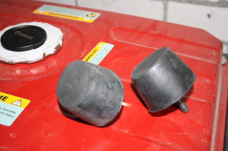 Подготовил два нижних отбойника.