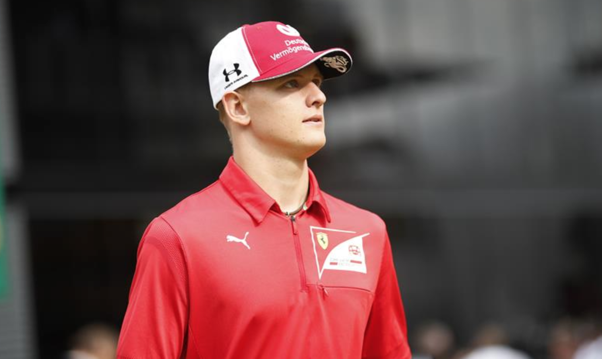 Звёзд с неба пока не хватает. Но их (звёзд) не хватает и в паддоке.