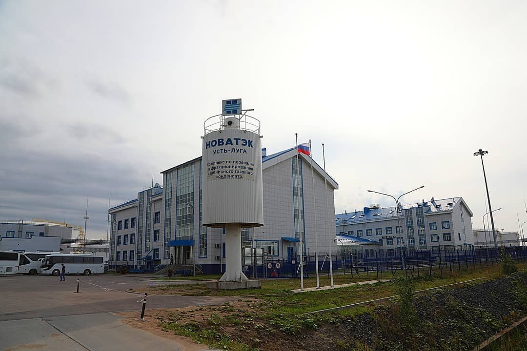 усть луга вакансии вахта