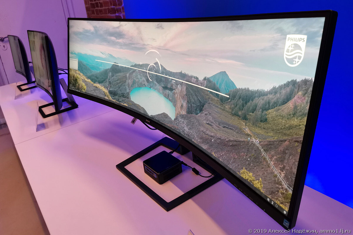 Второй экран настроить. Как сделать независимые мониторы. Настройка двух мониторов. Как сделать независимые мониторы. Как сделать независимые мониторы.