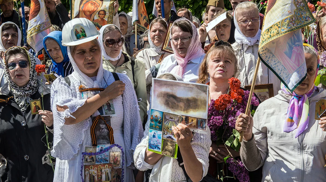 Приход бояться. Православие мозга. Христиане Православие головного мозга. Православие головного мозга фото. Схизматики.