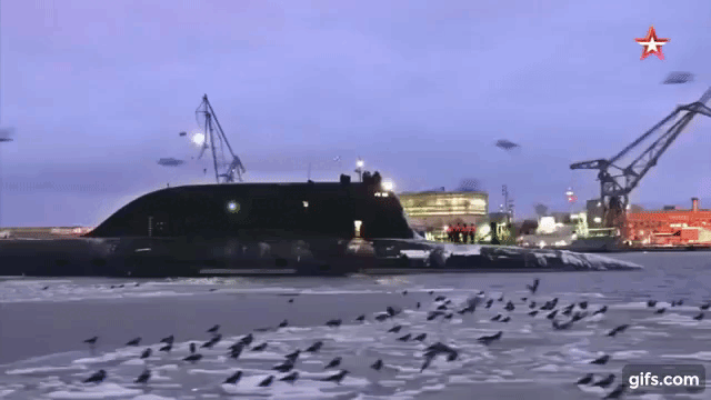 Источник: ТК Звезда. "Казань" после спуска на воду.