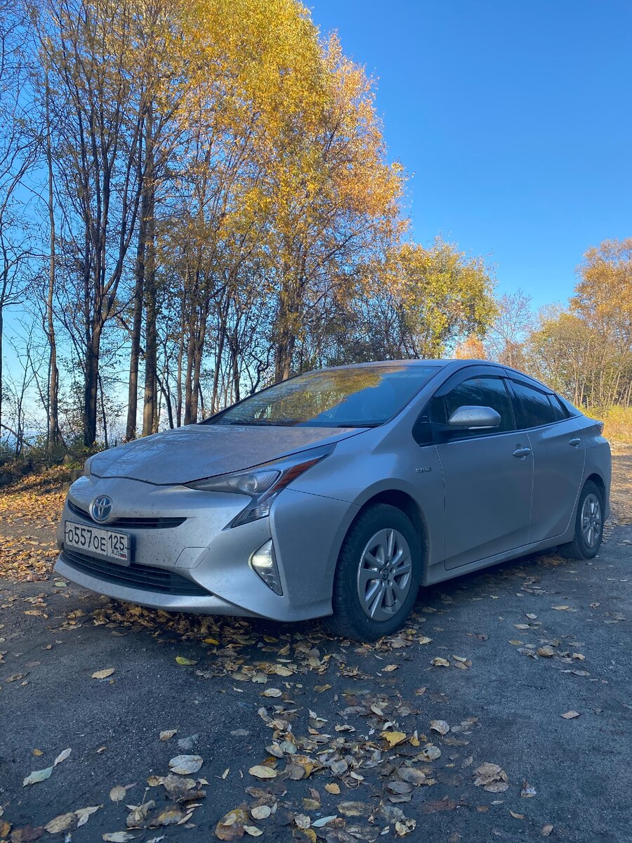 TOYOTA PRIUS  ZVW 55 