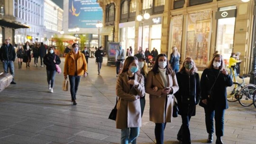 Милан в последнее воскресенье осени 2020