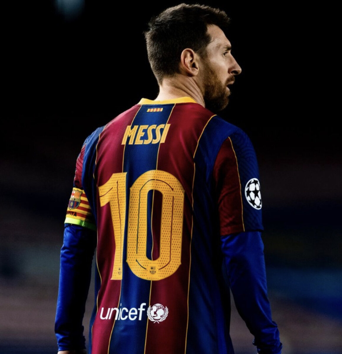 Сегодня, 5 августа 2021, футбольный клуб «Барселона» на своем официальном сайте разместил заявление о том, что Лео Месси не может остаться в клубе (ссылка на заявление клуба).