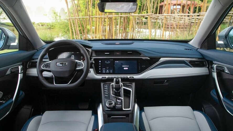 Atlas pro x. Джили атлас фишки. 8. Джили атлас 2022 салон. Geely atlas pro 2021.