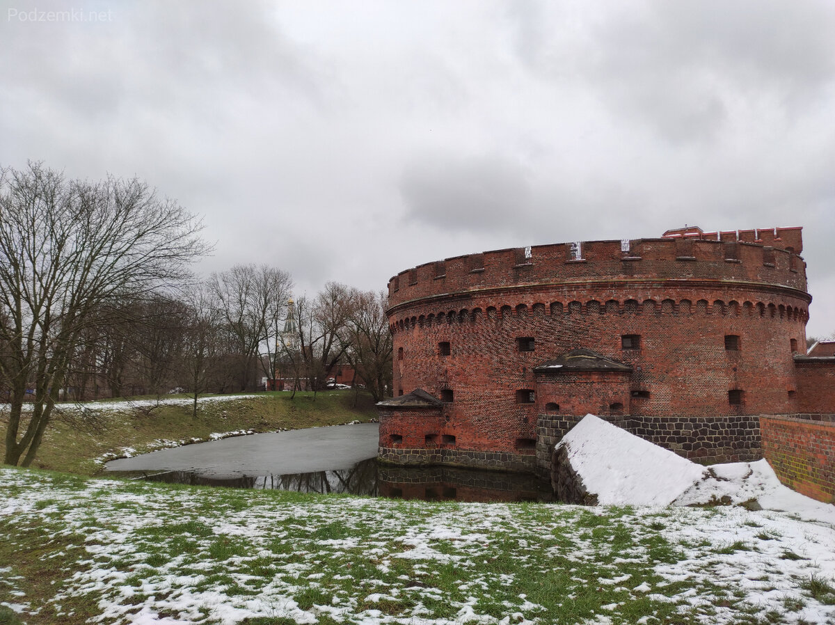 Башня дона. Башня Дона Калининград. Башня Дона в Калининграде история. Башня Дона Калининград фото. Башня Дона.инженер 19 век Калининград верхнее озеро