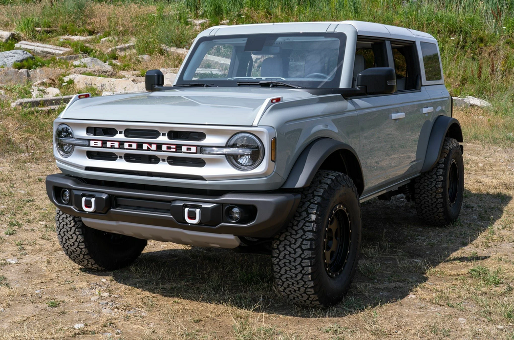 Форд бронко купить в россии. Форд Бронко 2021. Bronco Ford Bronco 2021. Ford Bronco 2022. Ford Bronco 2021 Pickup.