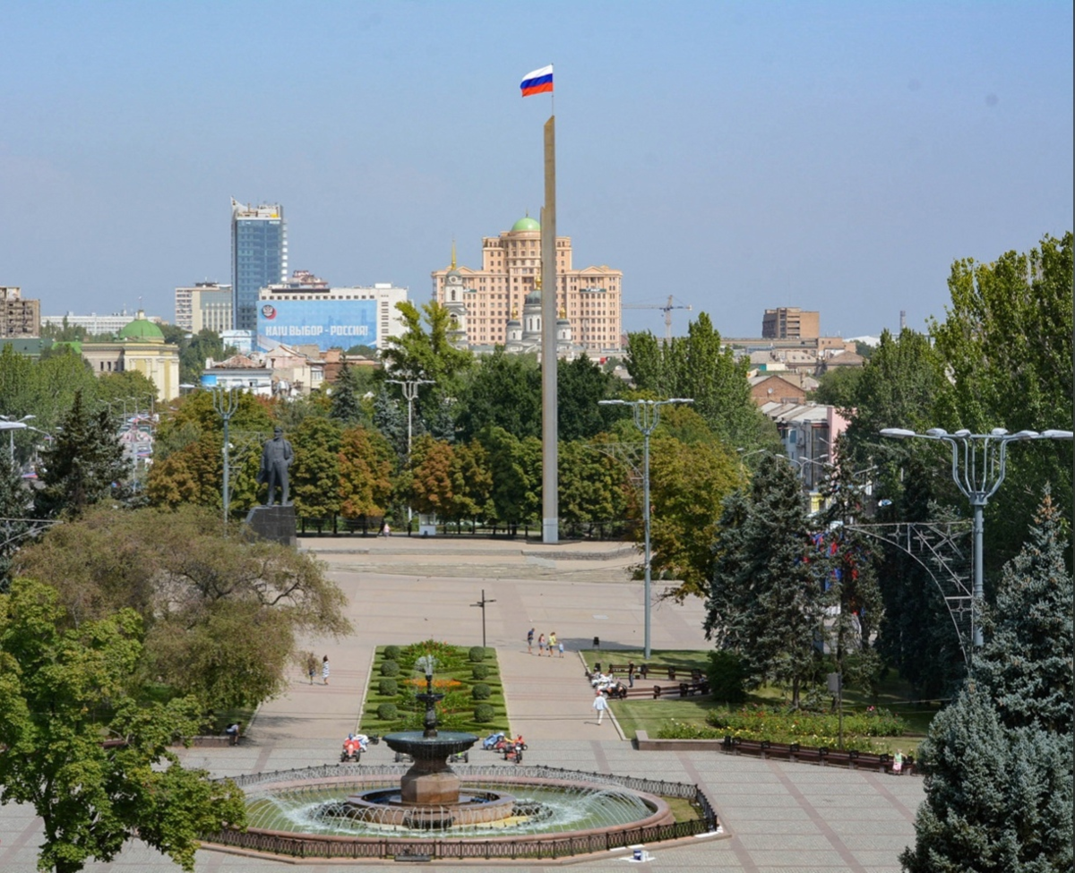 Сейчас в донецке. Столица Донецка. Брянск Донецк. Донецк центр. Виды Донецка.