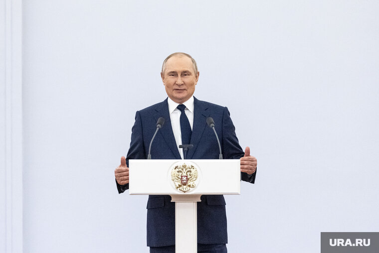    Путин поздравит участниц встречи с наступающим Днем матери