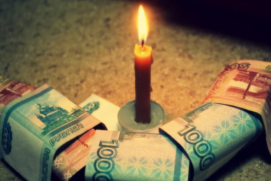 Никогда бы не подумала, что могу оказаться в такой ситуации. Зарабатывала с юности, деньги были всегда, ни на кого не рассчитывала, и бизнес построила такой, чтобы от меня всё зависело.