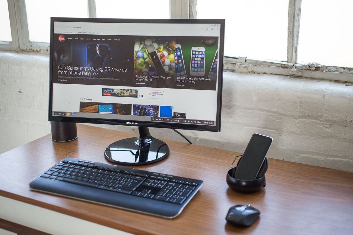 Samsung Dex Station выпущена и для galaxy s8. Удобная рабочая станция  превращаются смартфон в компьютер. | New GaDget | Дзен