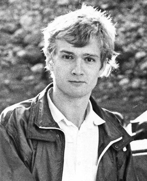 Дмитрий Холодов