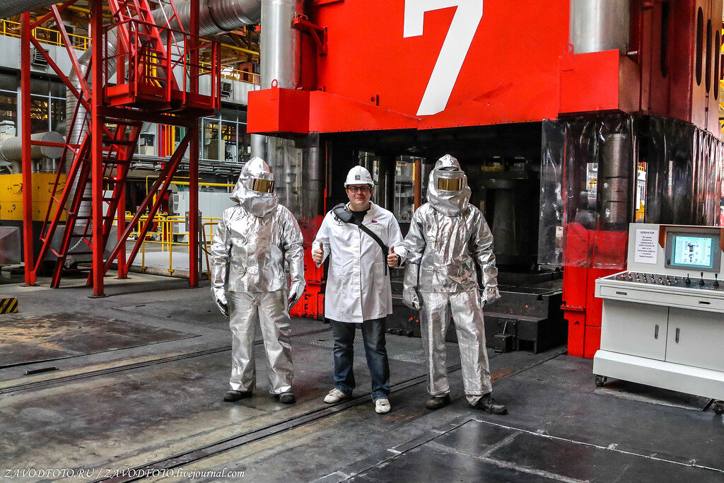 фабрика богаче. тмк этерно челябинск. завод чтпз этерно. фабрика богаче. фабрика богаче.