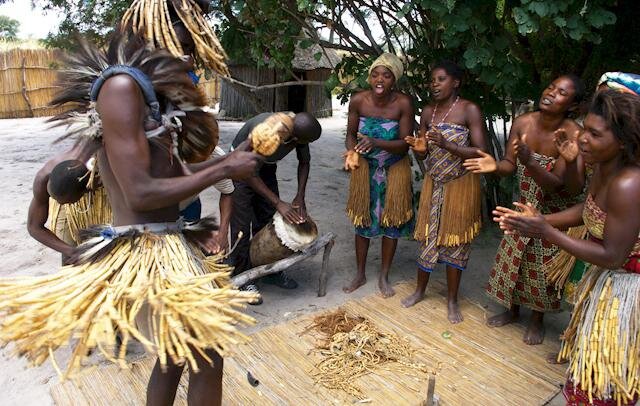 Самые необычные семейные традиции африканских племен - Российская газета