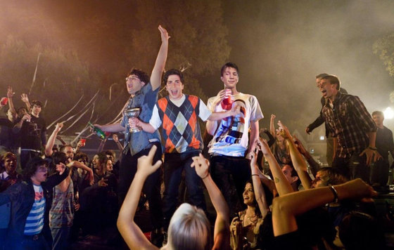 Эта картина сломает вашу квартиру!