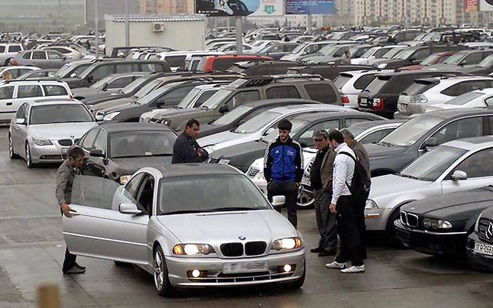 Авто дешево пригнать. Автомобильный рынок. Автомобили в Армении. Машины из Армении. Растаможить машину.