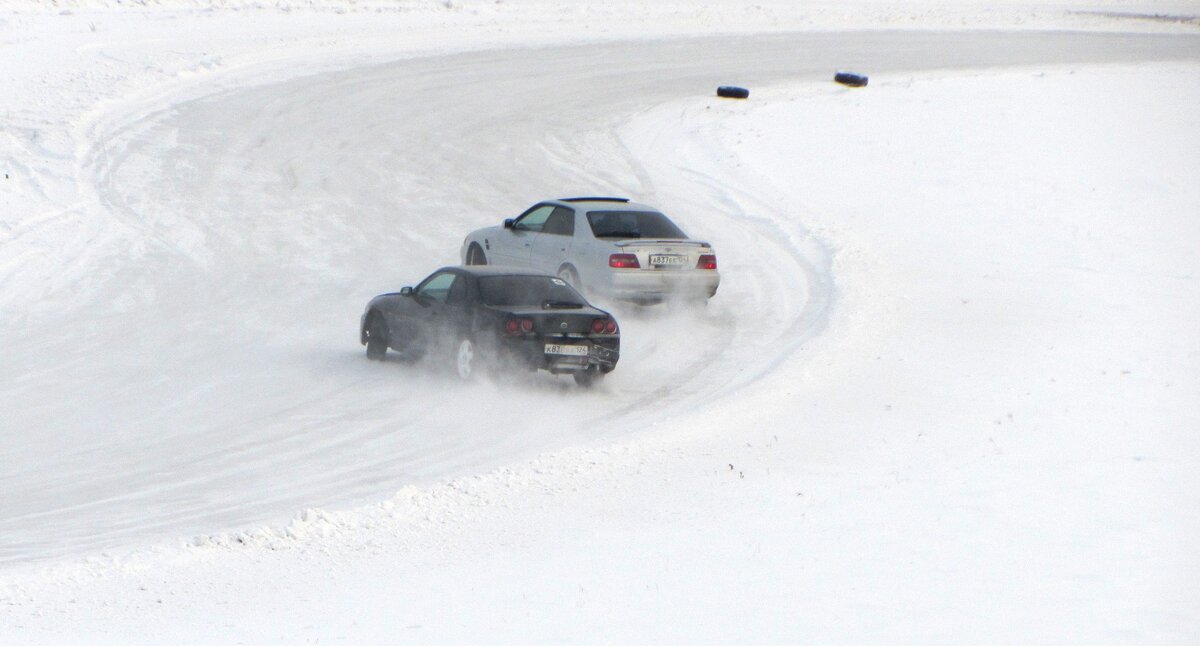 Картодром усть лабинск. Картодром усть лабинск. Шоу каскадеров в усть лабинске. Дрифт усть. Дрифт усть.