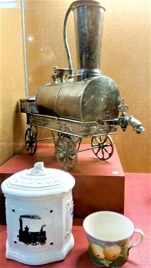 Самовар "Паровозик"