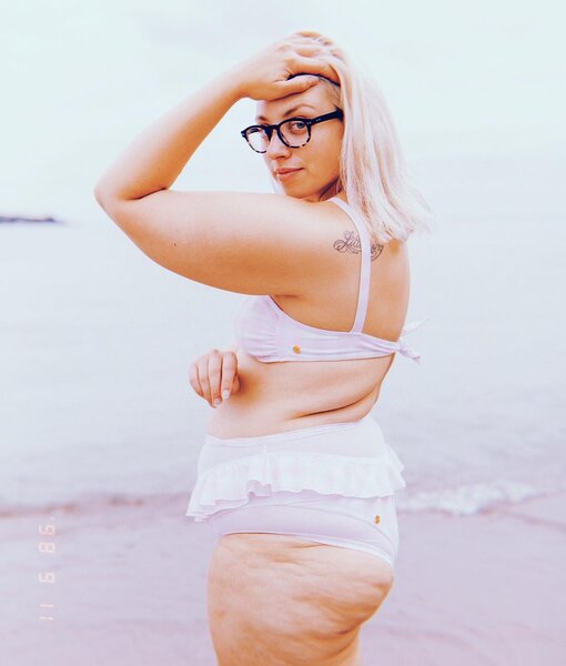 источник: https://www.instagram.com/kenziebrenna/