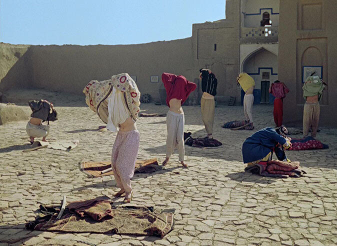 Кадр из фильма "Белое солнце пустыни"