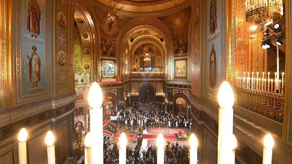 В храме Христа Спасителя в Москве
