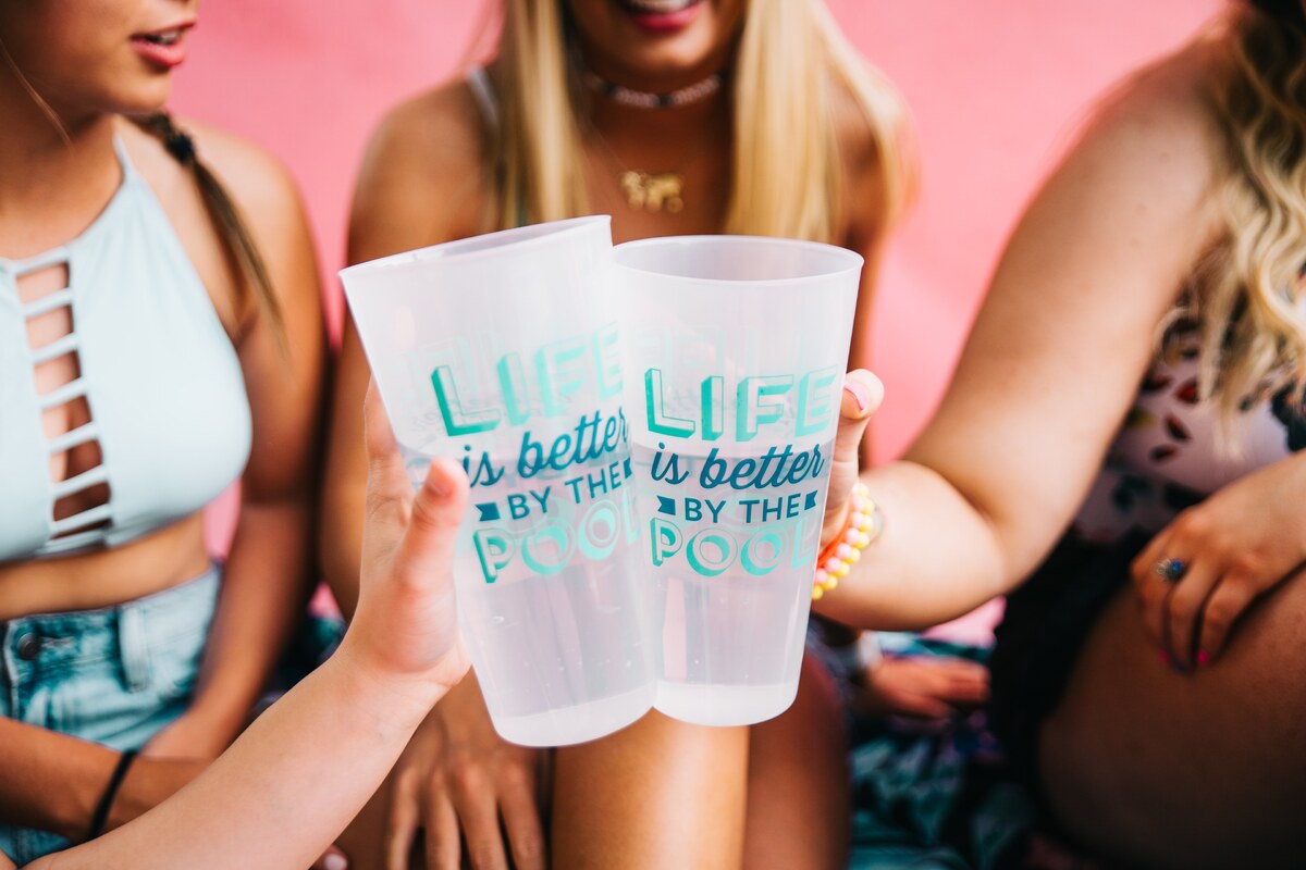https://unsplash.com/photos/i_nQuQzll6o