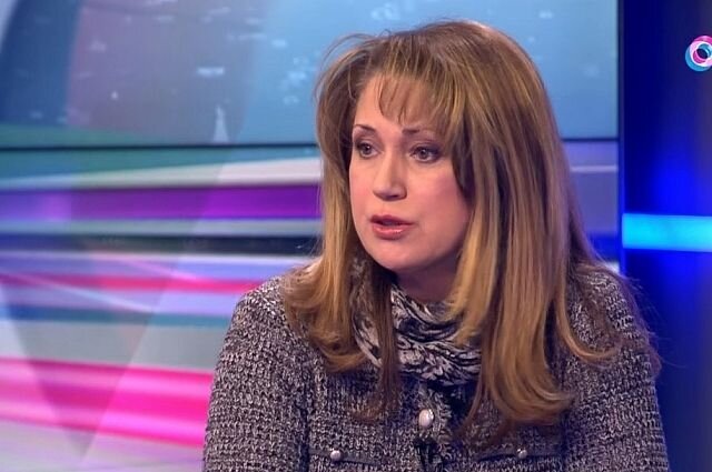 Иоланда Чен