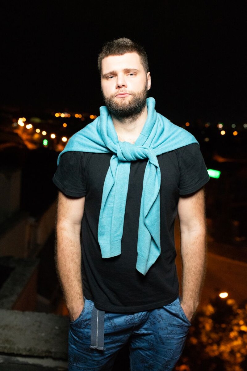 Писатель Михаил Бурлаков