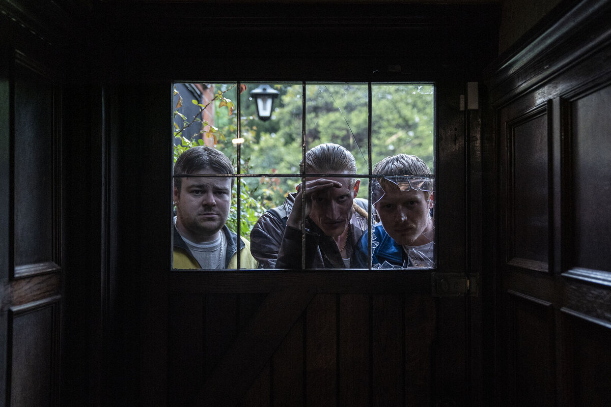 Фотография из свободного источника к фильму "Не входи" 2020 г