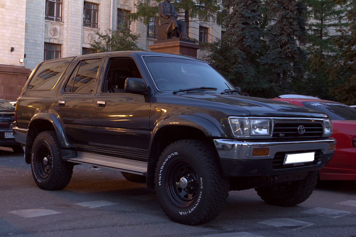 Внедорожники Тойота 4runner