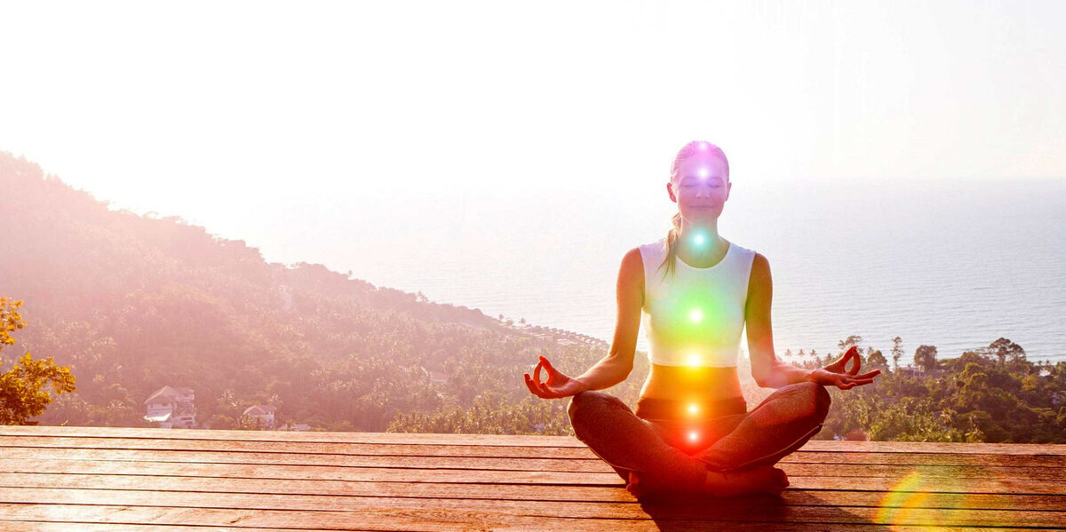 изображение взято с https://zen.yandex.ru/media/tayna/iscelenie-po-cvetu-chakr-5f5cba8993cc6c72ff91f667