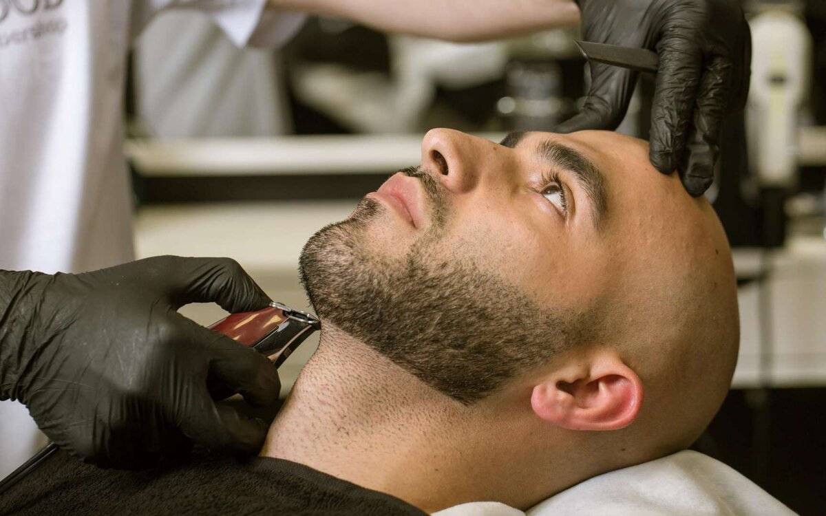 Коррекция мужского лица при помощи стрижки бороды и усов