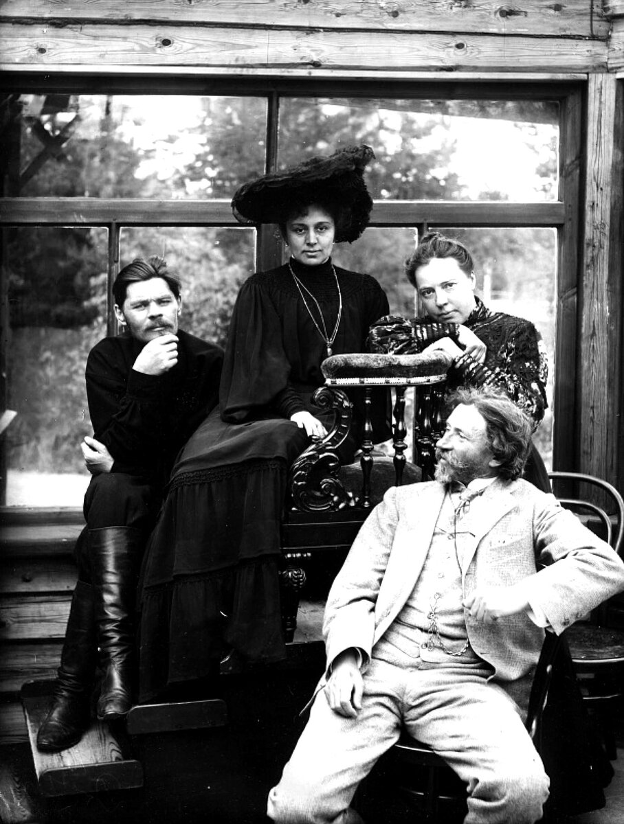 Фото Максим Горький, Мария Андреева, Наталья Нордман, Илья Репин