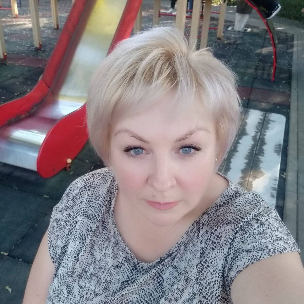 Слежу за фотозоной)