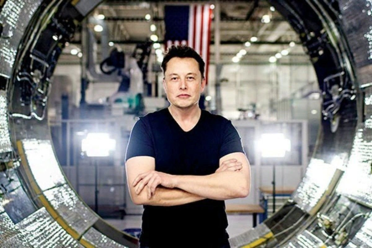 Илон маск работы. Илон Маск (Elon Musk). Илон Маск Железный человек 2. Илон Маск 2009. Элон Маск в молодости.