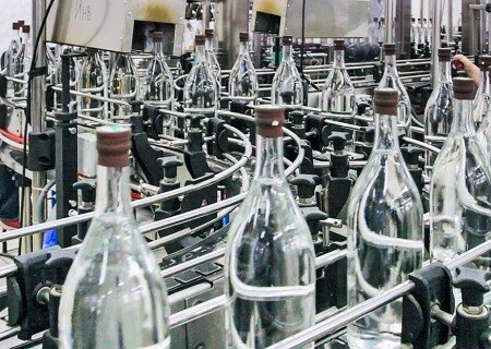    В Киевской области спиртзавод продали за 176 долларов
