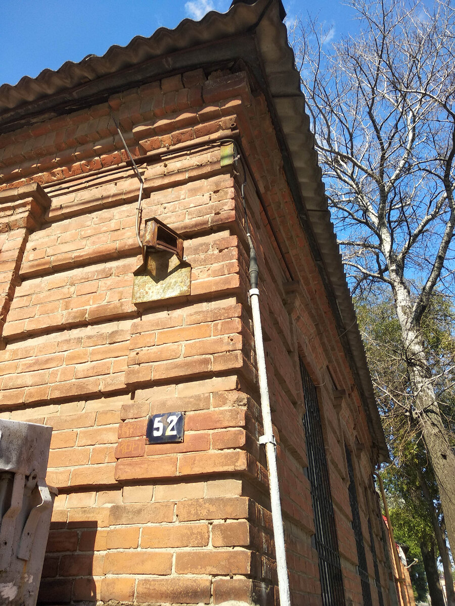 На улице Петровской в Ростове-на-Дону