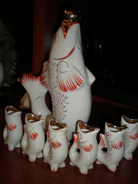 Из этого набора мало кто пил, так как это не очень удобно. А вот для красоты самое оно! 