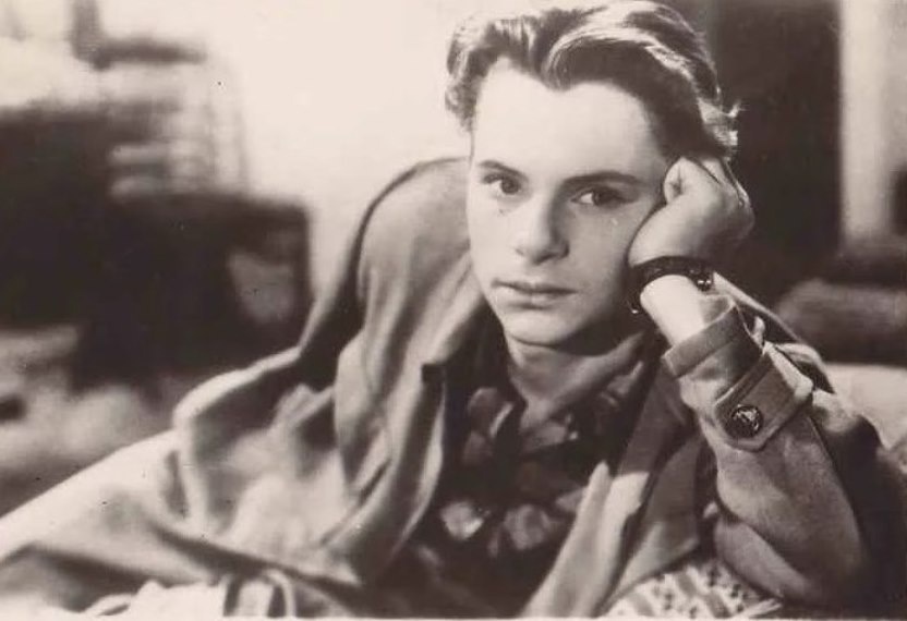 Леонид Харитонов