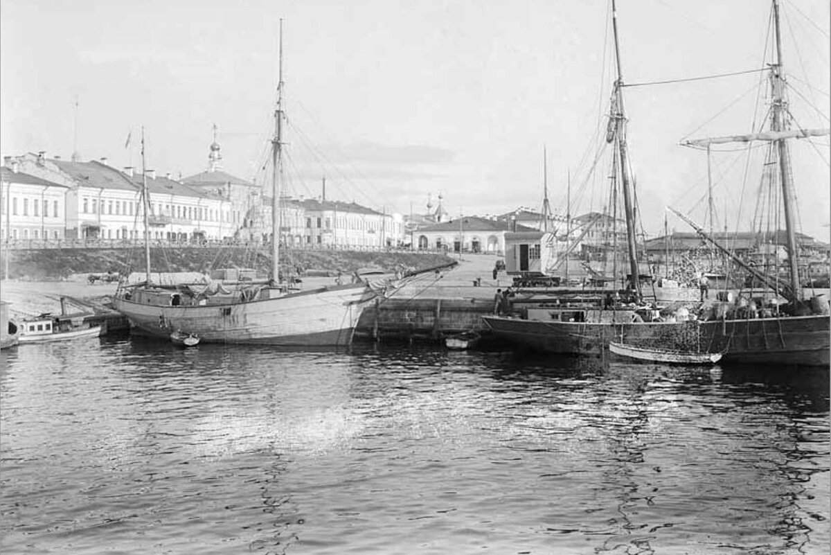 Архангельск 19 век. Архангельск в 20 веке. Архангельский порт 19 век. Порт архангельск 19 век. Дореволюционный архангельск набережная.