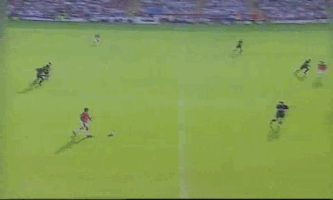 Гол в ворота Уимблдона в сезоне 1996/97