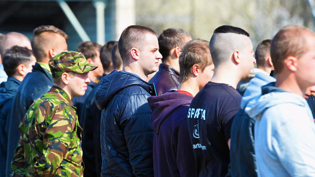 украинский военкомат. украинская призывная. украинская призывная. украинская призывная. призывники на украине.