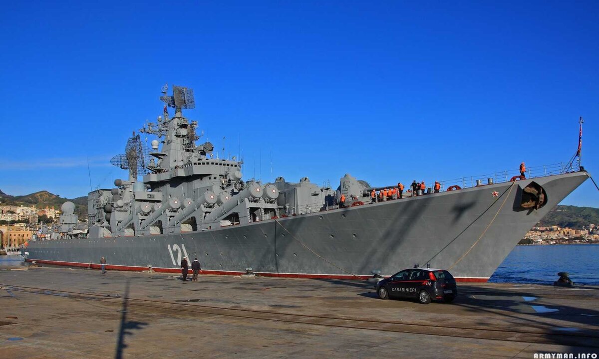 Крейсер москва на