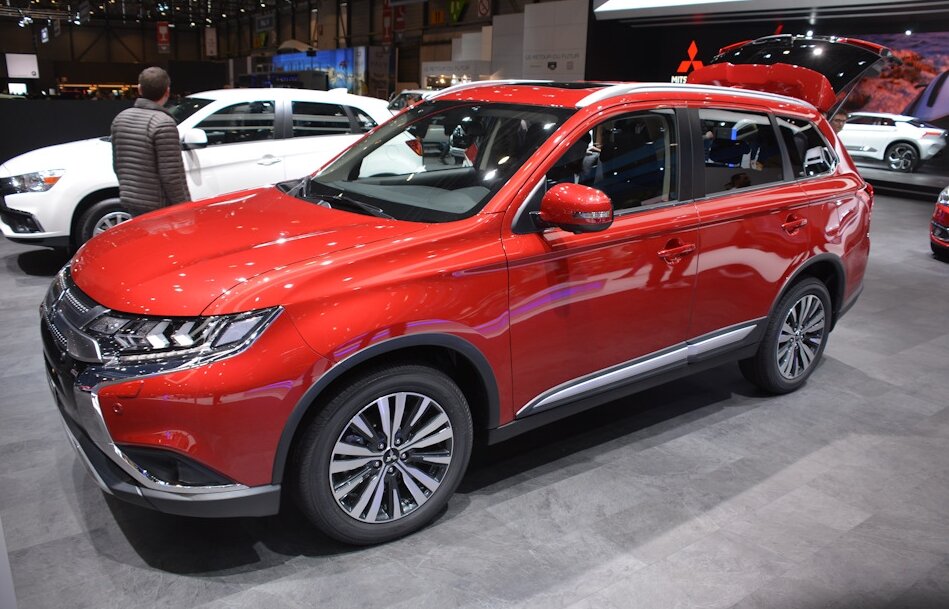 Mitsubishi Outlander 2019