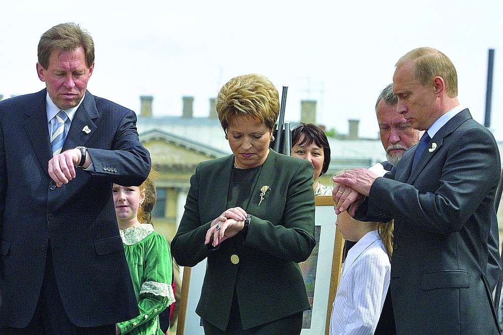 Владимир Яковлев, Валентина Матвиенко и Владимир Путин. Фото Город 812