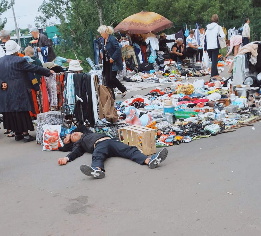 Одесский рынок привоз. Продуктовый рынок в одессе. Украинский рынок. Херсон центральный рынок. Рынок в донецке.