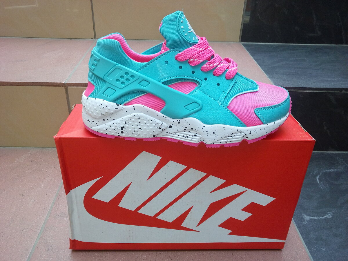 Nike Air Huarache цена 3200 т 89086312993